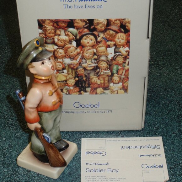 "Soldier Boy" Hummel Figurine #332 With Box Collectible Military Christmas Gift!